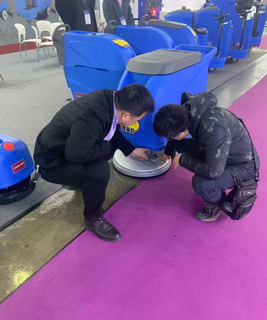 黑龙江小型电动洗地机是否适合用于环卫保洁