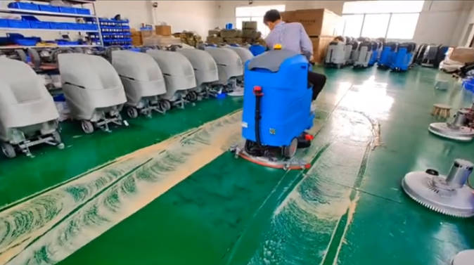 黑龙江2023年还在用人工的物业保洁不妨试试洗地机吧